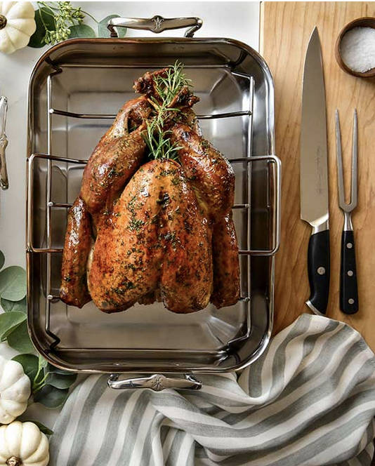 16.5" Classic Roaster W/ Rack